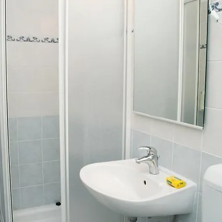 Sveta Nedilja 4610b Jelsa (Hvar)
